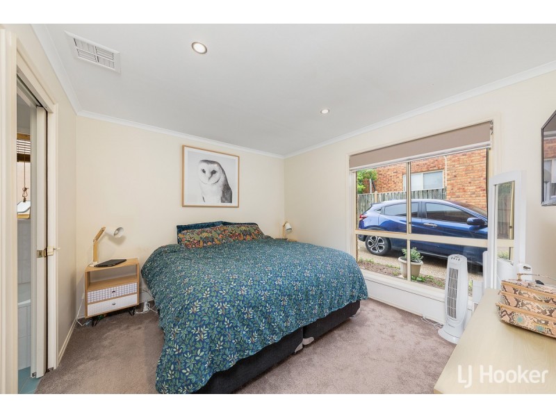 6/80 Britten Jones Drive, Holt ACT 2615