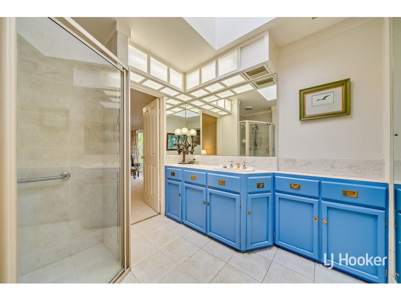 24 Carslaw Street, Chifley ACT 2606