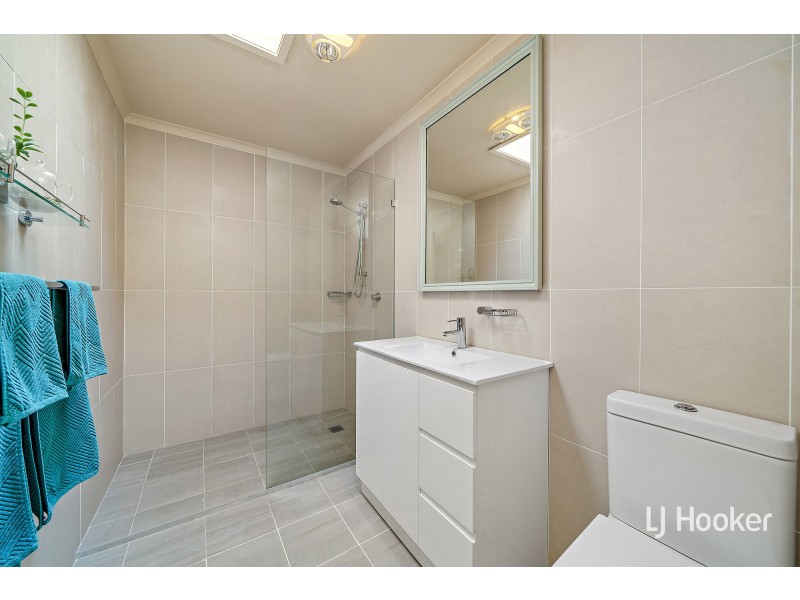 24 Carslaw Street, Chifley ACT 2606