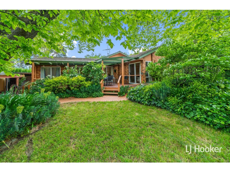 24 Carslaw Street, Chifley ACT 2606