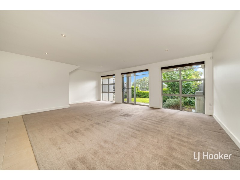 11/11 Joy Cummings Place, Belconnen ACT 2617