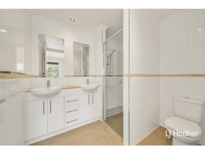 11/11 Joy Cummings Place, Belconnen ACT 2617