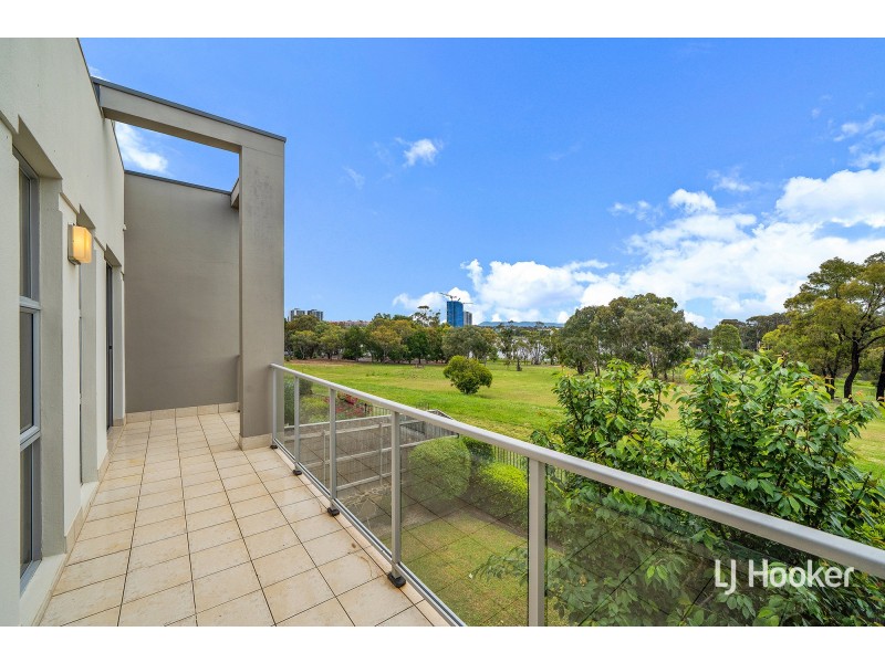 11/11 Joy Cummings Place, Belconnen ACT 2617