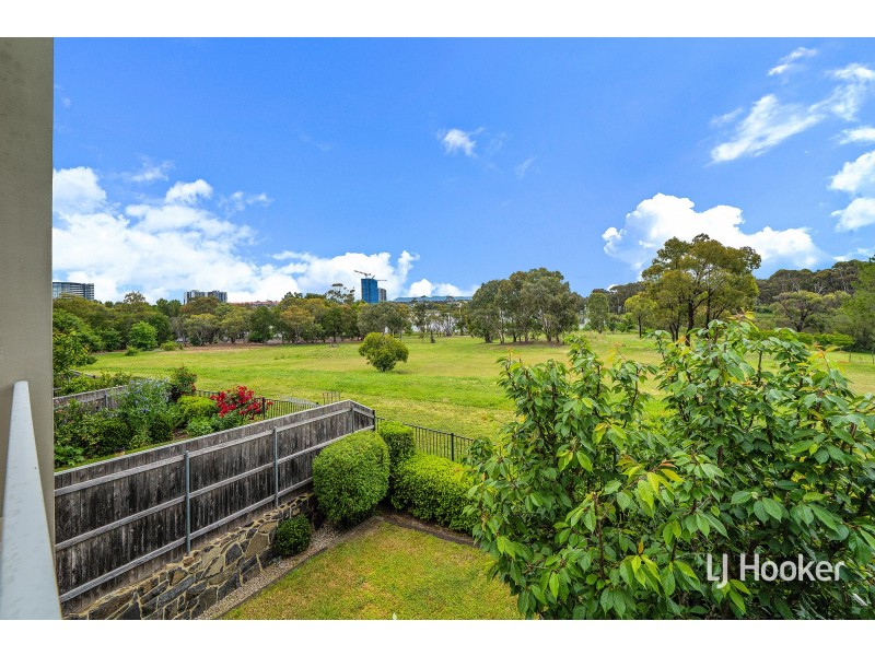 11/11 Joy Cummings Place, Belconnen ACT 2617