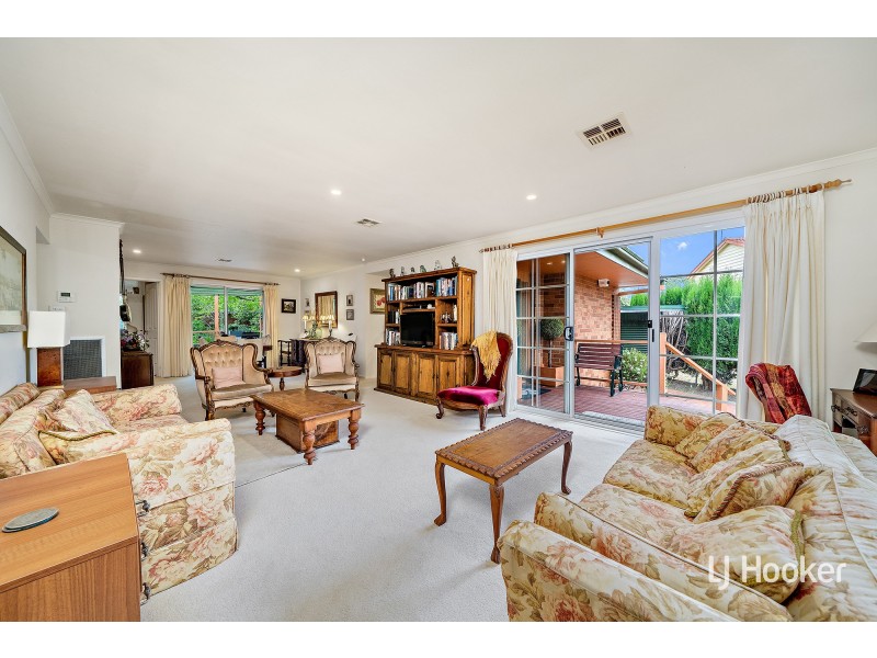 24 Carslaw Street, Chifley ACT 2606