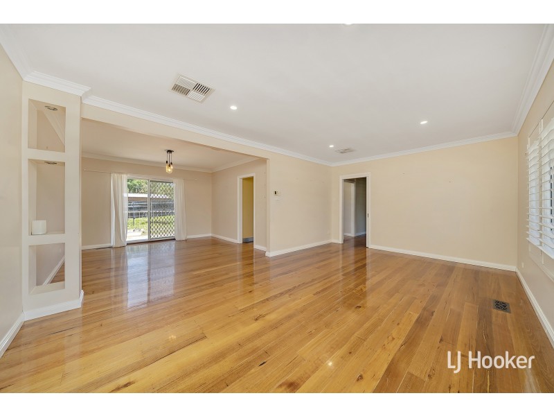 11 Arndell Street, Macquarie ACT 2614