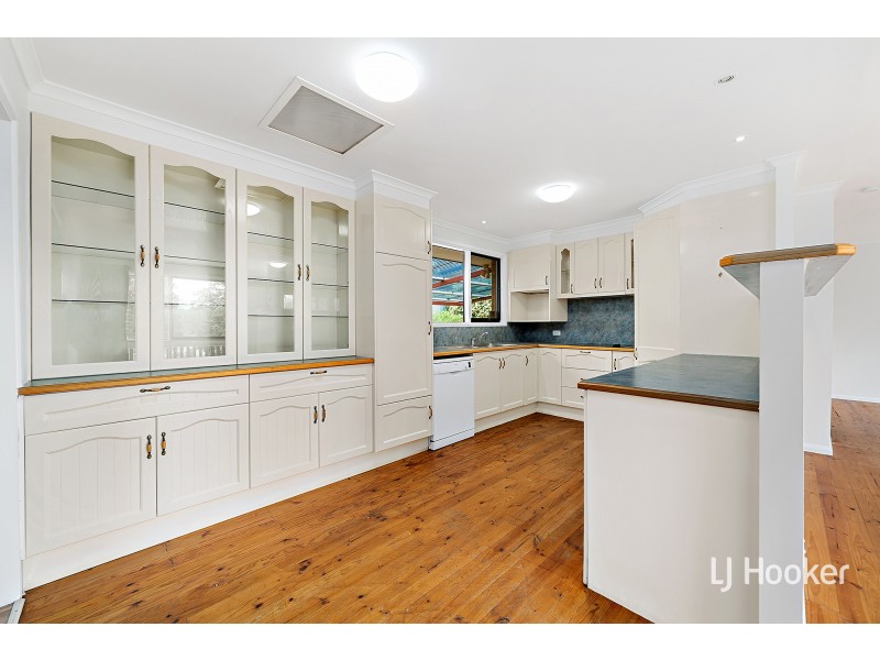 51 Wrenfordsley Place, Latham ACT 2615