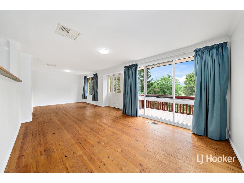 51 Wrenfordsley Place, Latham ACT 2615