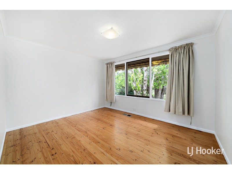 51 Wrenfordsley Place, Latham ACT 2615