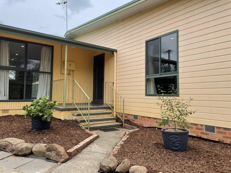 8 Knaggs Crescent, Page ACT 2614