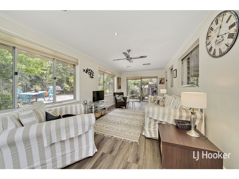 30 Jalanga Crescent, Aranda ACT 2614