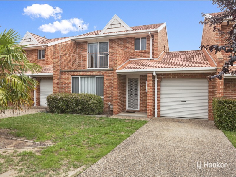 2/3 Tenison Woods Circuit, Bonython ACT 2905