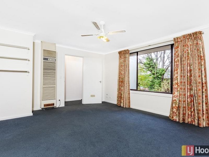 1 Napper Place, Charnwood ACT 2615