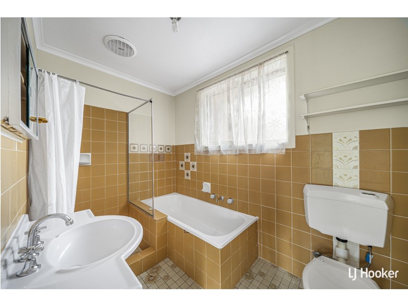 1 Napper Place, Charnwood ACT 2615