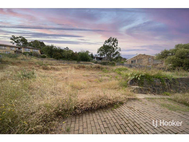 10 Bainton Crescent, Melba ACT 2615