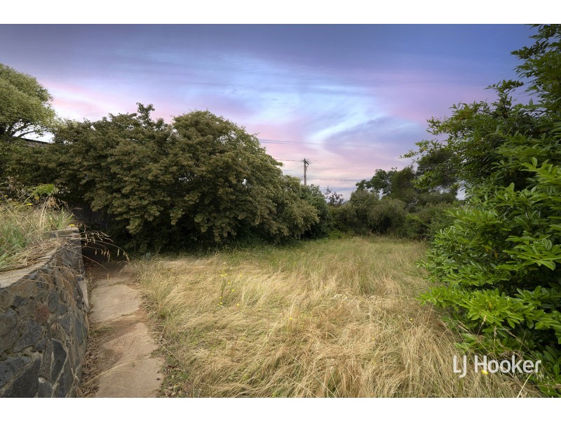 10 Bainton Crescent, Melba ACT 2615