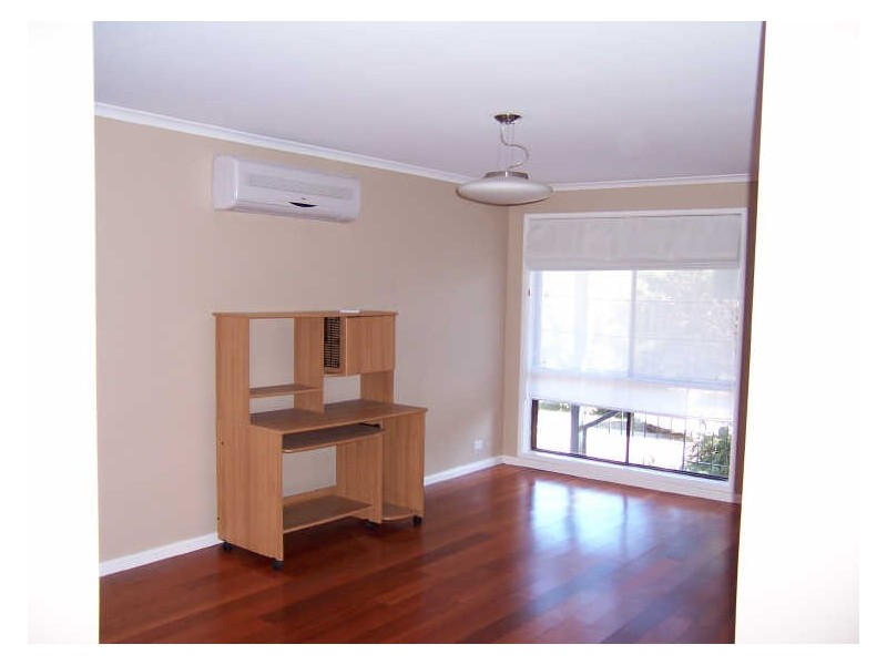 13 Burge Close, Holt ACT 2615