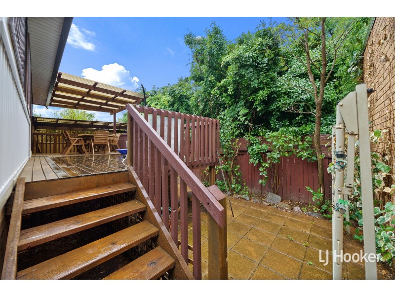 8 Macfarlan Place, Latham ACT 2615