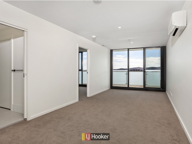 111/1 Anthony Rolfe Avenue, Gungahlin ACT 2912