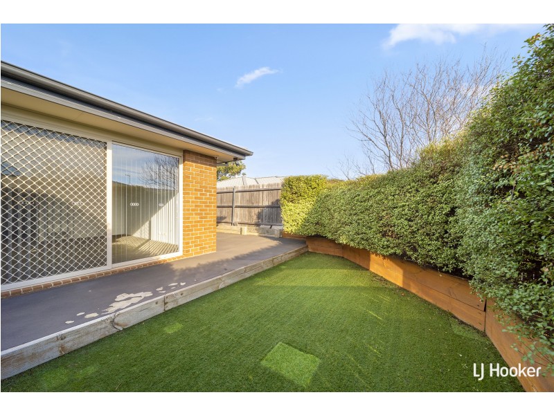 10/141 Macfarlane Burnet Avenue, Macgregor ACT 2615