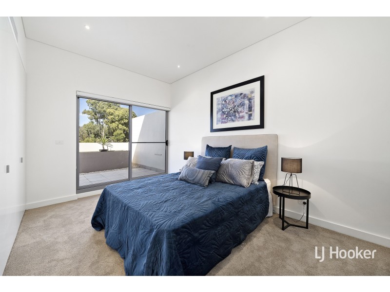 208/21 State Circle, Forrest ACT 2603