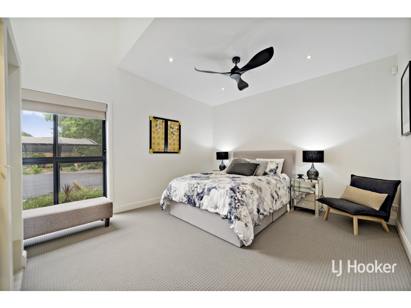 8 Kyabra Place, Hawker ACT 2614