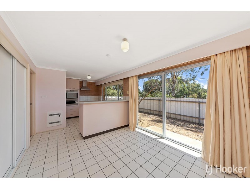 1/2 Carne Place, Florey ACT 2615