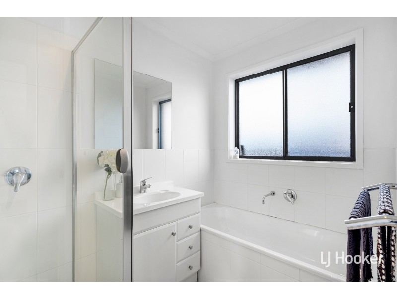 19 Greenman Street, Macgregor ACT 2615