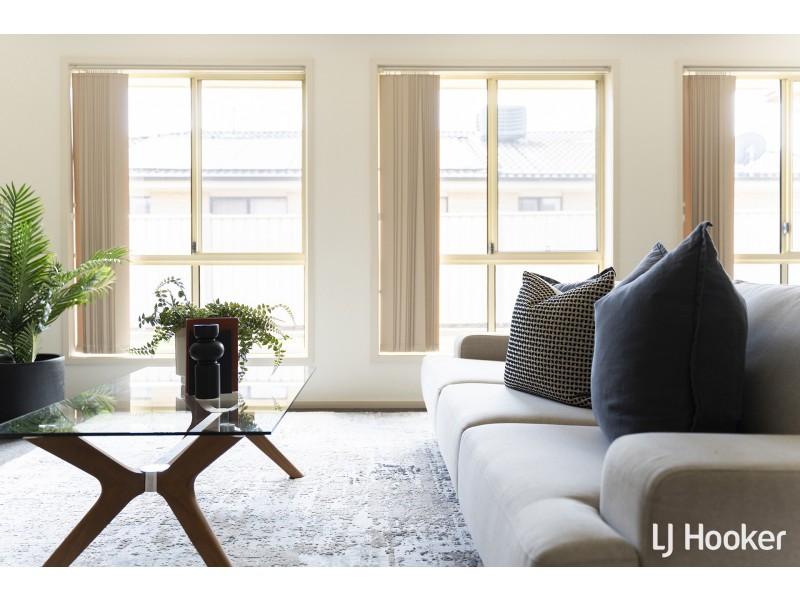 30 Coolgardie Street, Dunlop ACT 2615