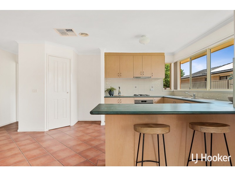 30 Coolgardie Street, Dunlop ACT 2615