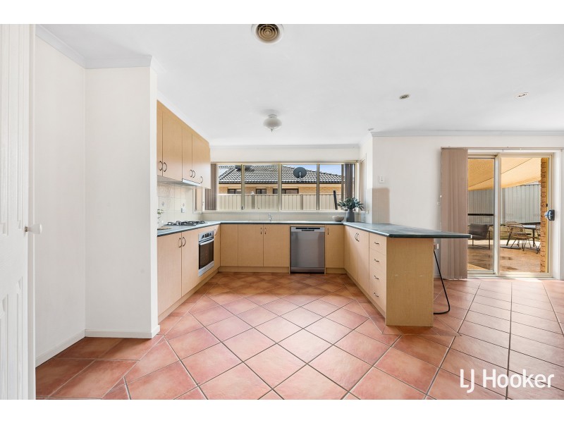 30 Coolgardie Street, Dunlop ACT 2615