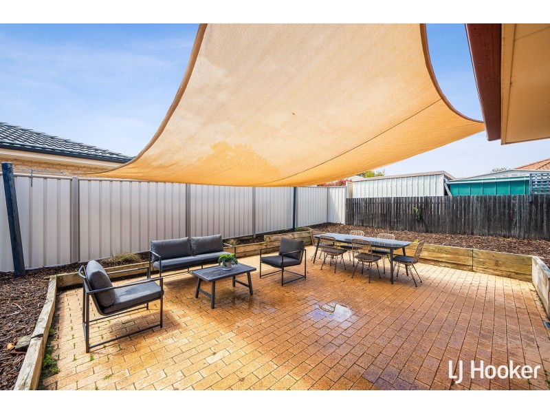 30 Coolgardie Street, Dunlop ACT 2615