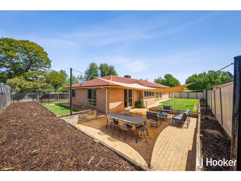 30 Coolgardie Street, Dunlop ACT 2615