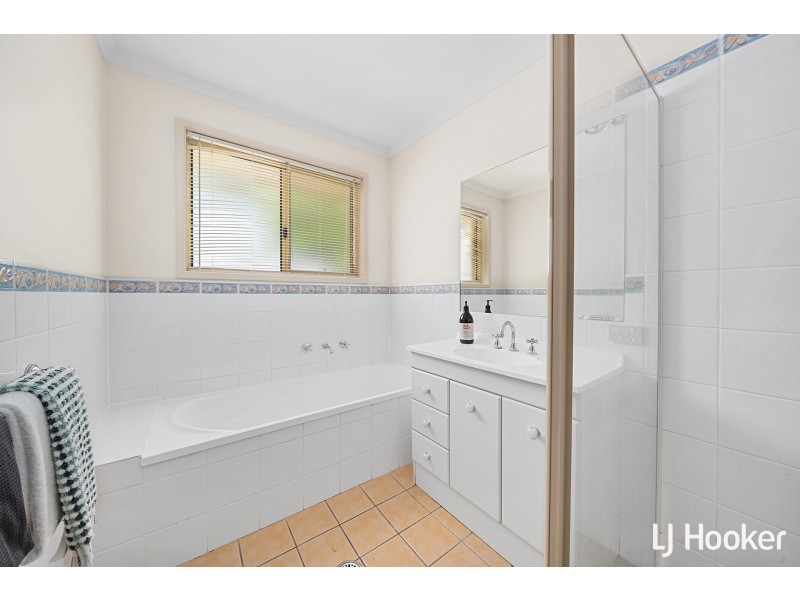 30 Coolgardie Street, Dunlop ACT 2615