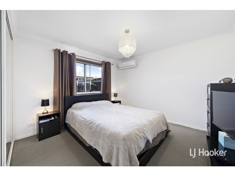 8/88 Eccles Circuit, Macgregor ACT 2615
