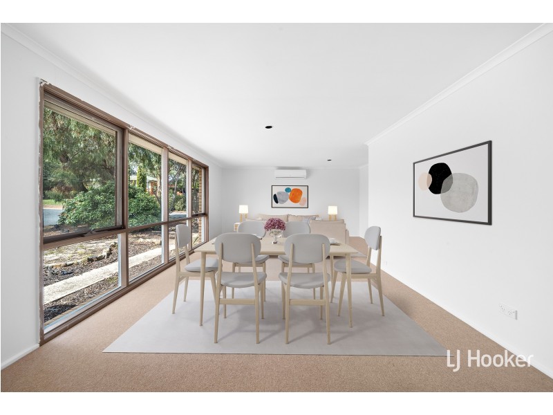 4 Mckid Court, Charnwood ACT 2615