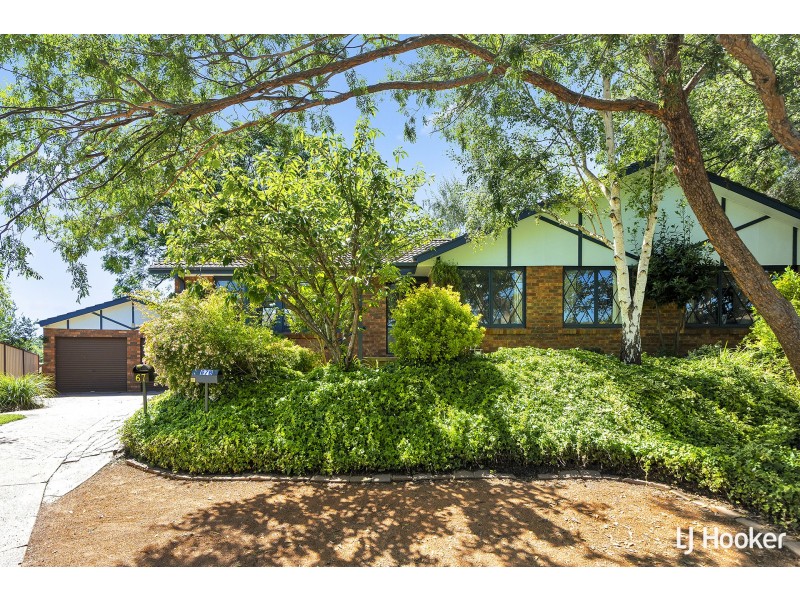 67 Vagabond Crescent, Mckellar ACT 2617