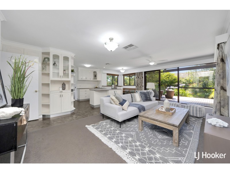 67 Vagabond Crescent, Mckellar ACT 2617