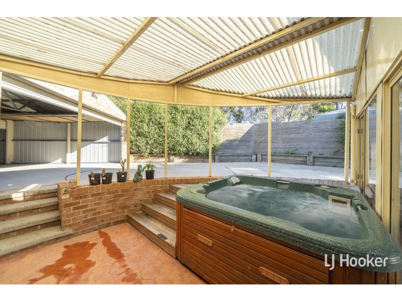 19 Giliruk Crescent, Ngunnawal ACT 2913