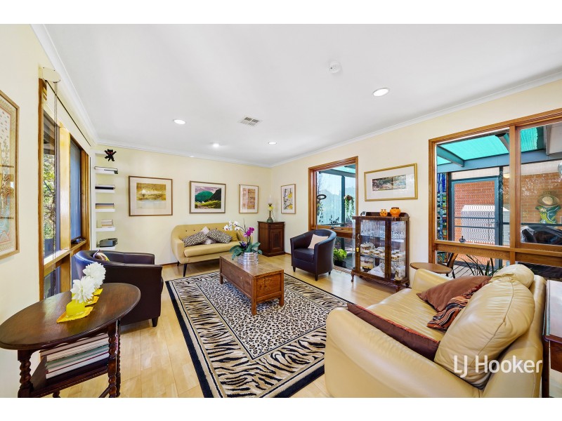 12 Banambila Street, Aranda ACT 2614