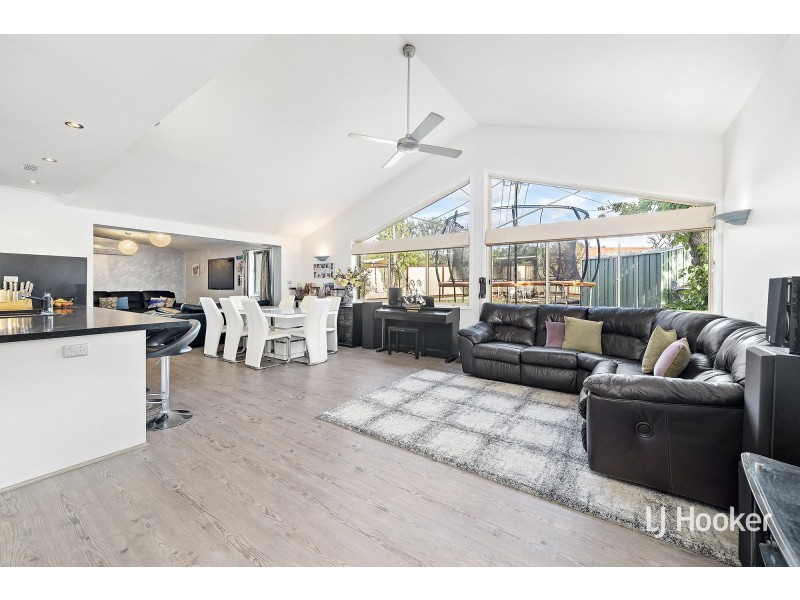 21 Hewlett Circuit, Florey ACT 2615