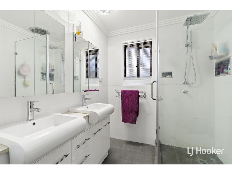 21 Hewlett Circuit, Florey ACT 2615