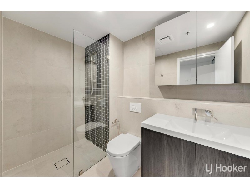 1111/3 Grazier Lane, Belconnen ACT 2617
