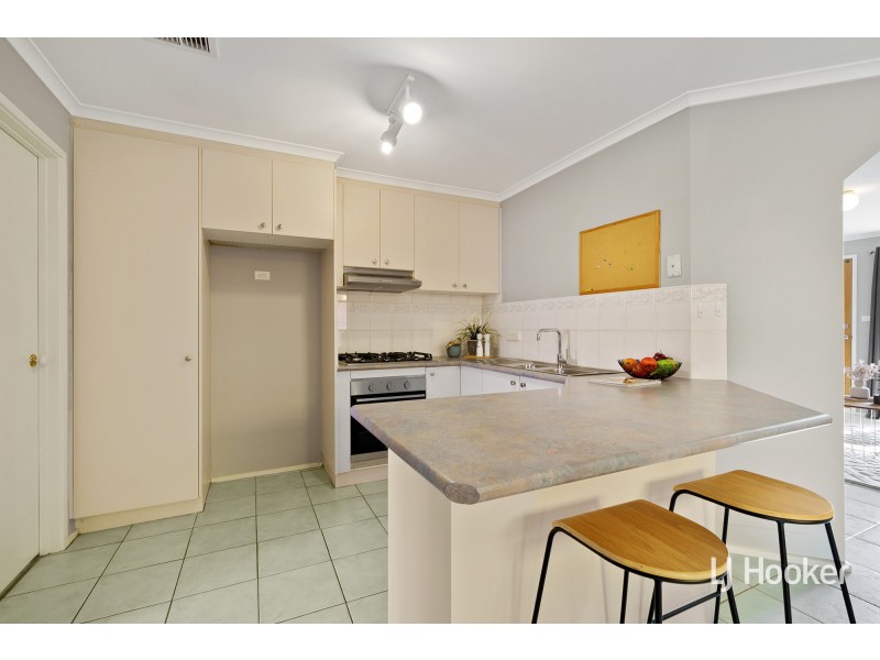 35 Hugh McKay Crescent, Dunlop ACT 2615