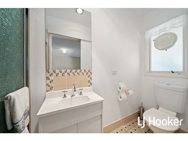 22 Handcock Crescent, Macgregor ACT 2615
