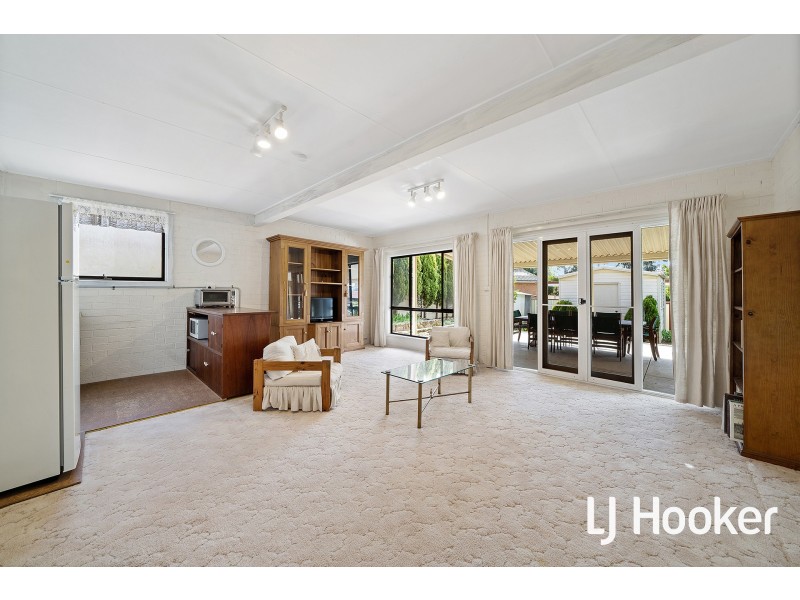 22 Handcock Crescent, Macgregor ACT 2615