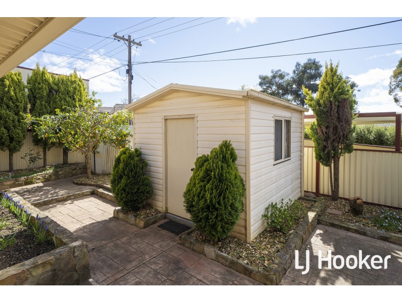 22 Handcock Crescent, Macgregor ACT 2615