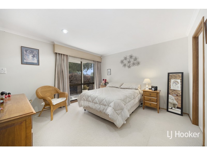 5 Carne Place, Florey ACT 2615
