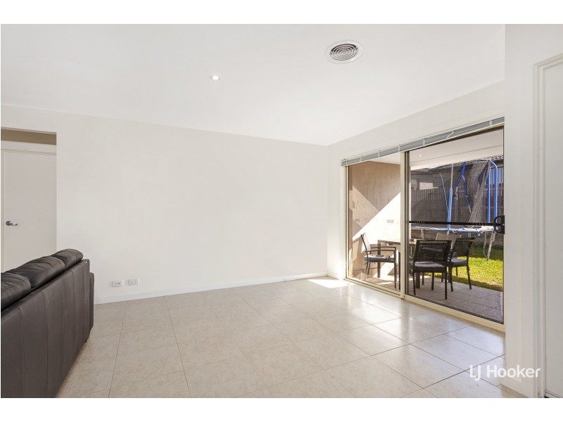 38 Rob Riley Circuit, Bonner ACT 2914