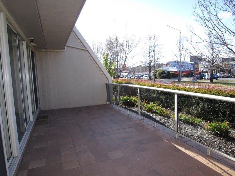 8A/17 Chandler Street, Belconnen ACT 2617